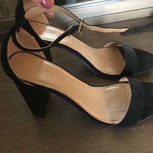 Black strap heel